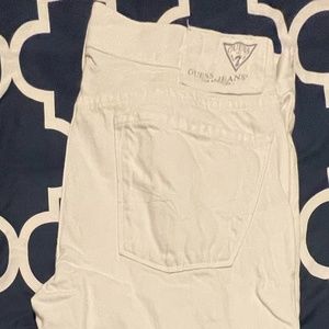 Brand new Guess jeans 32 x 32.